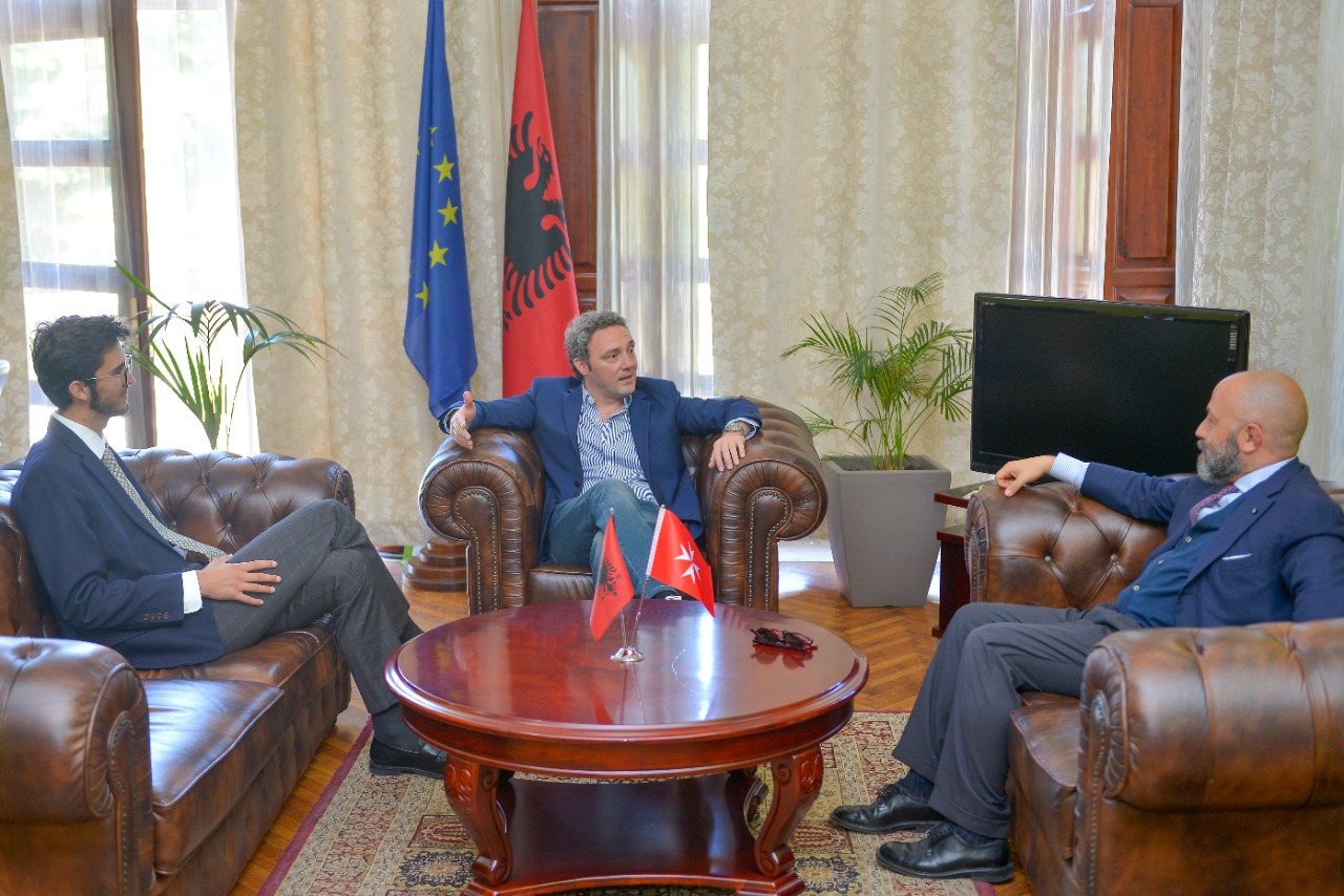 Ambasadori Palumbo takon Kryetarin e Bashkisë Shkodër z. Bardh Spahia