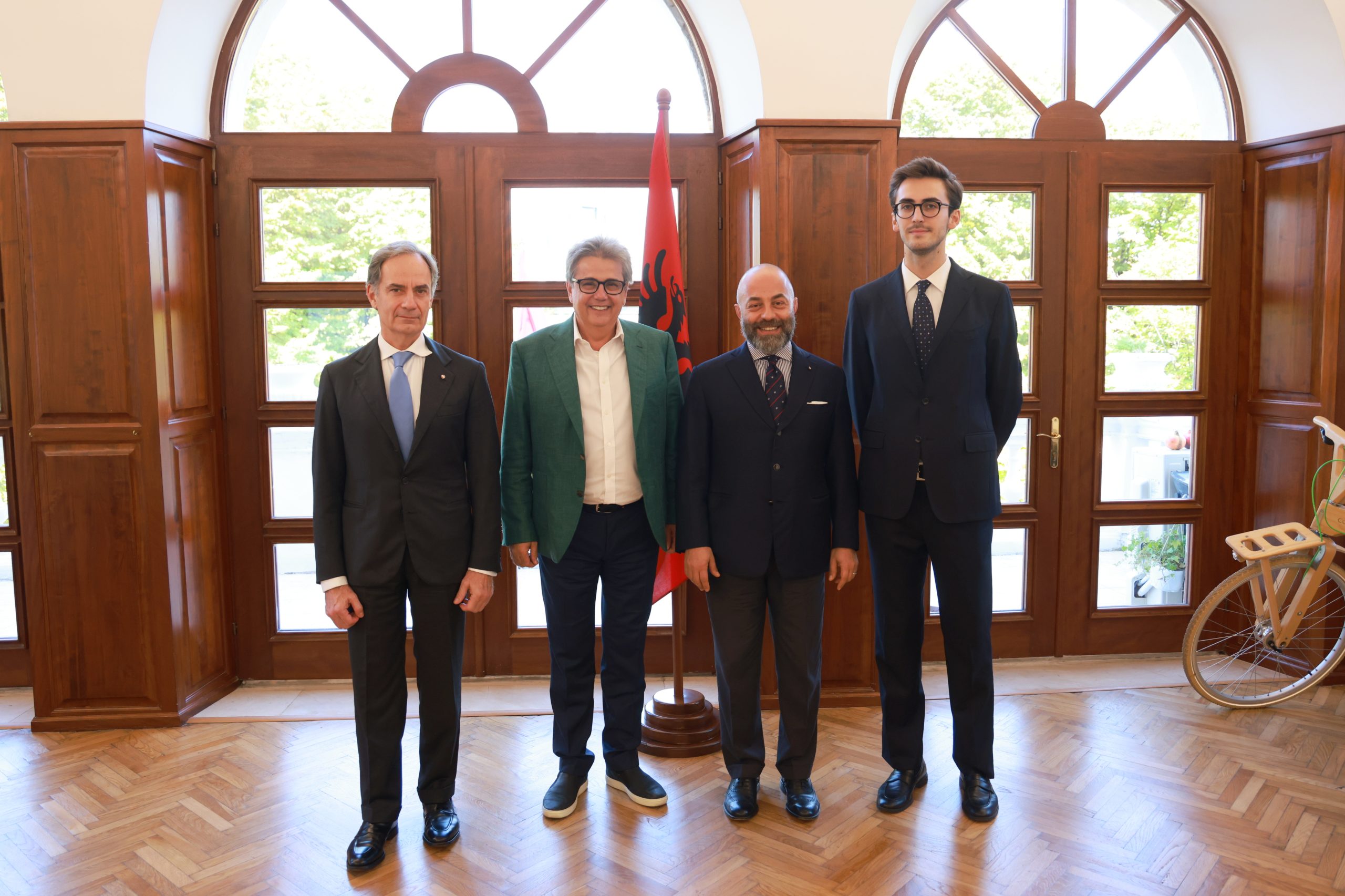 Vizitë kortezie tek Kryetari i ri i Bashkisë Shkodër